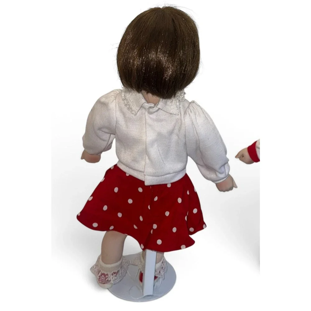 Vintage Disney Ashton Drake Walt Disney World Boy Girl Dolls Titus Tomescu 16